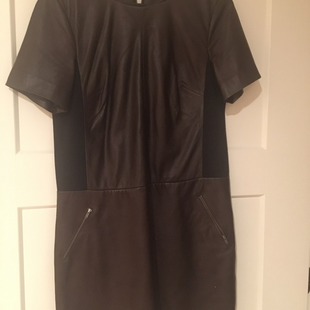 Dress - Picture 3 of 5